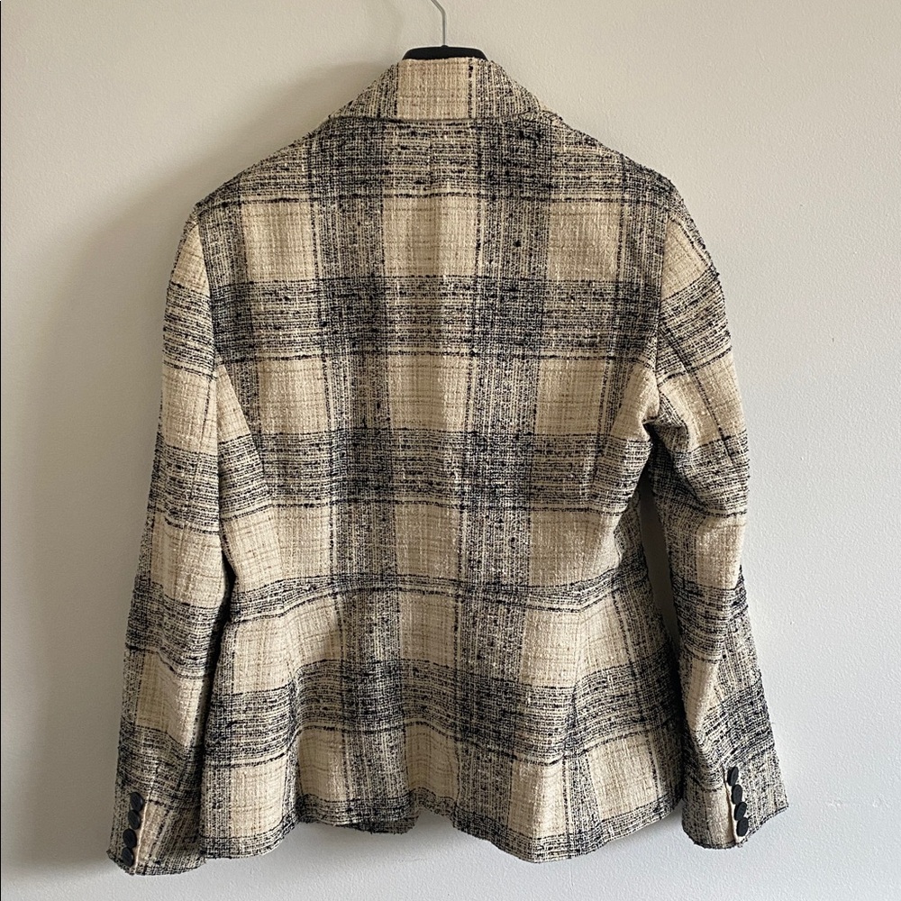 Like New The Fold London Skirt Blazer Plaid Suit Size 12 - Picture 6 of 12